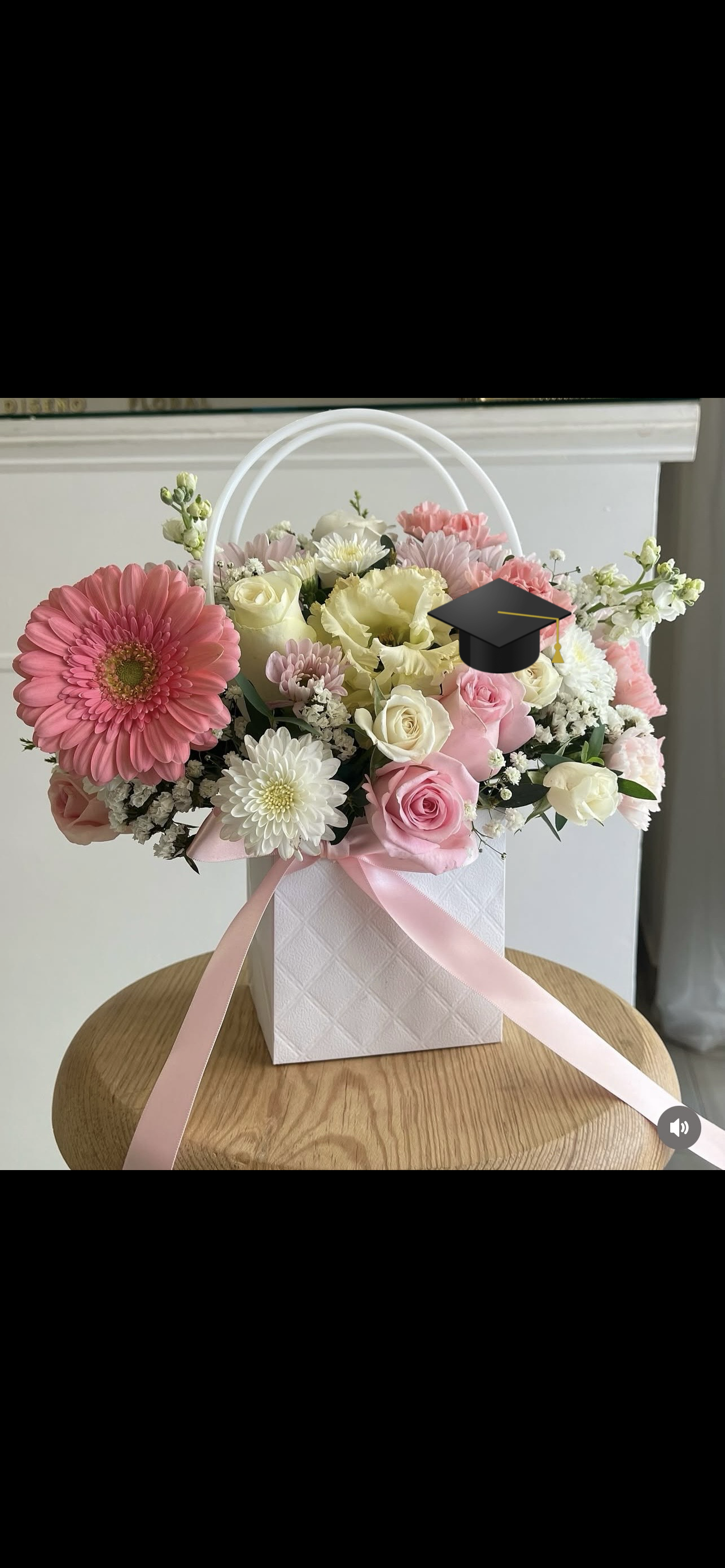 Grad Mini Flower Bag